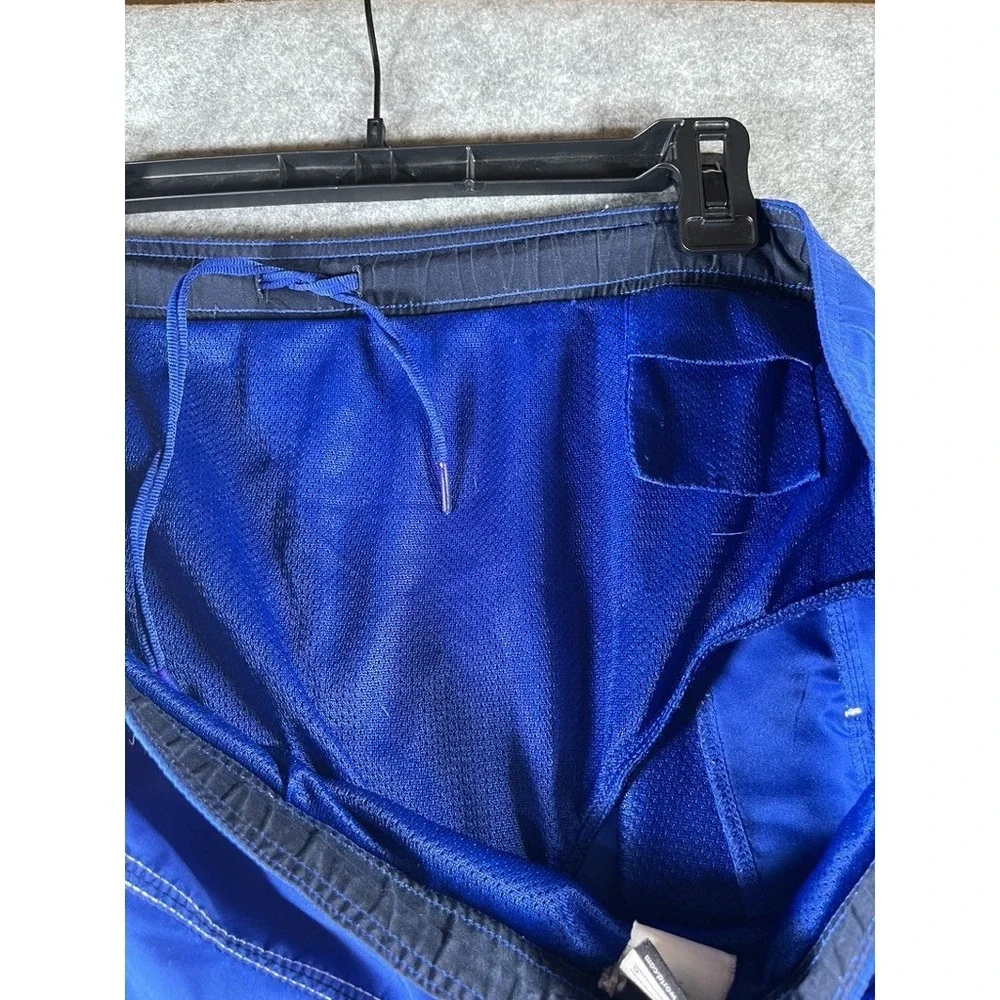 Nike men's blue mesh-lined swim trunks Size L‎